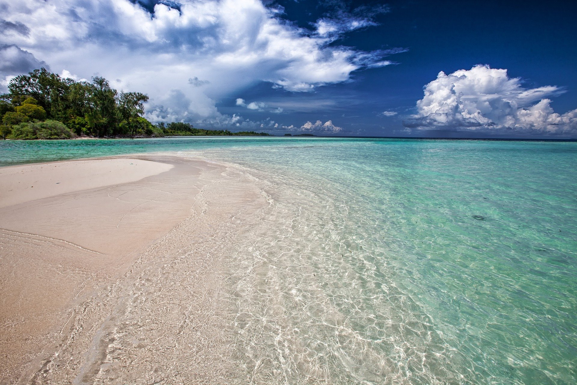 BALI · LOMBOK